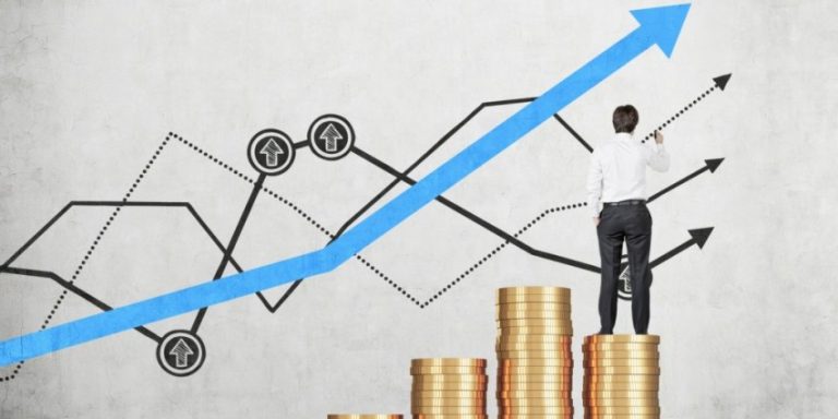 Dịch Vụ”Cung Cấp Nước Đóng Chai Logo Riêng”: Giải Pháp Quảng Bá Thương Hiệu Hiện Đại