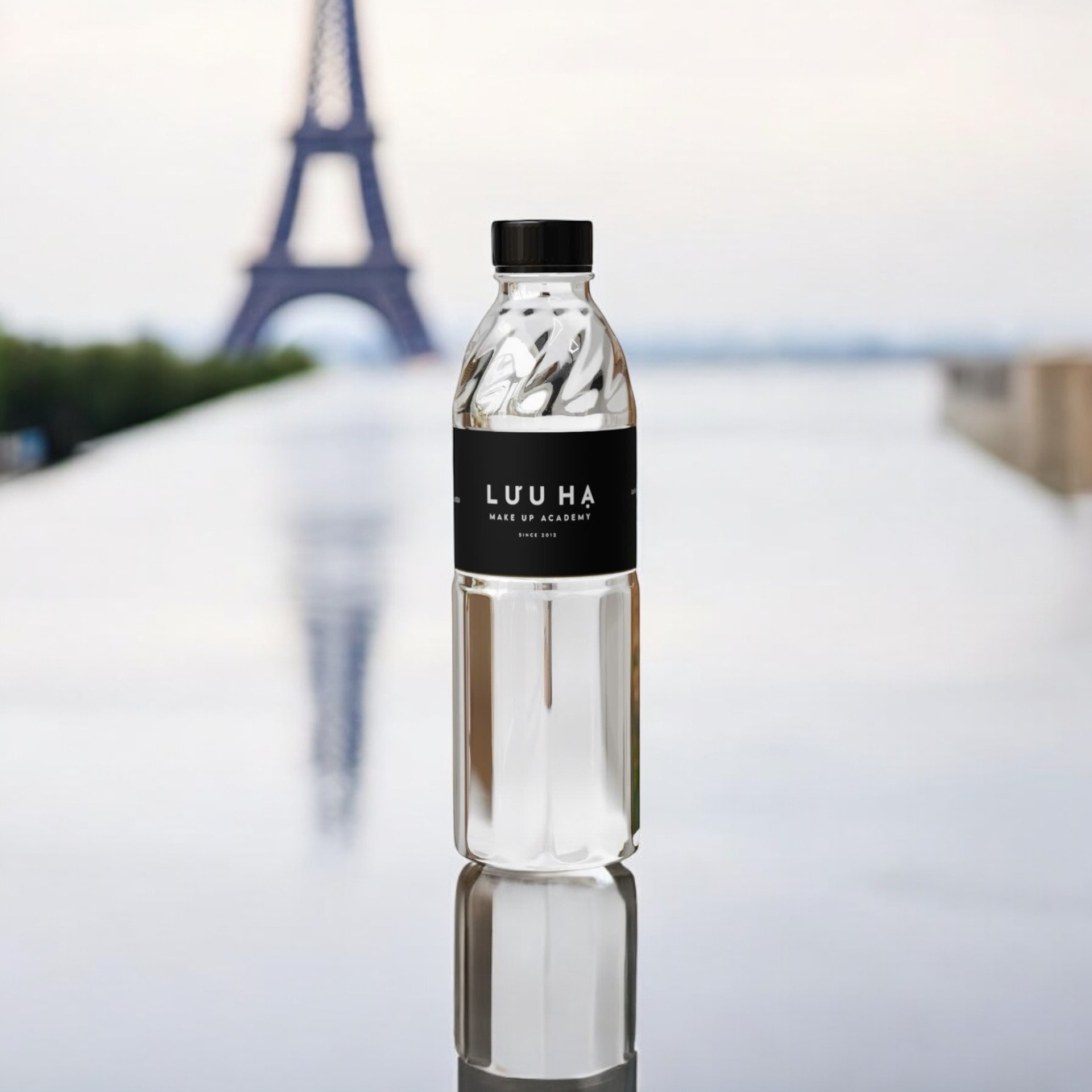 Nước Đóng Chai Logo Resort