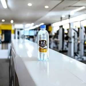 nước đóng chai thương hiệu riêng